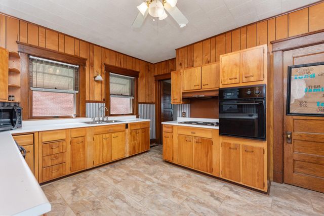 916 E 2nd Street, Maysville, KY 41056