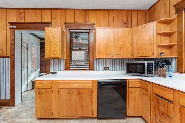 916 E 2nd Street, Maysville, KY 41056