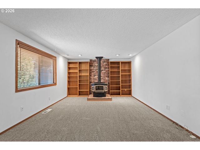 505 Ne DEXTER Ct, Gresham, OR 97030