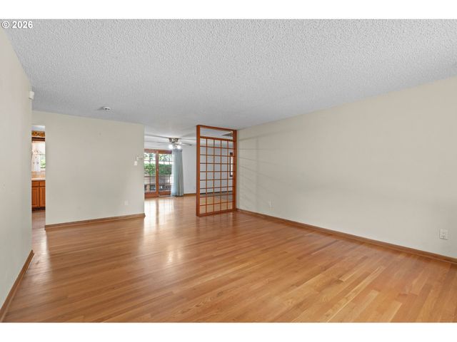 505 Ne DEXTER Ct, Gresham, OR 97030