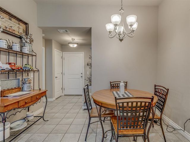 2905 Fawn Lily Street, Oklahoma City, OK 73128