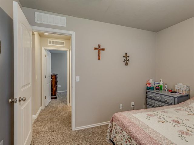 2905 Fawn Lily Street, Oklahoma City, OK 73128
