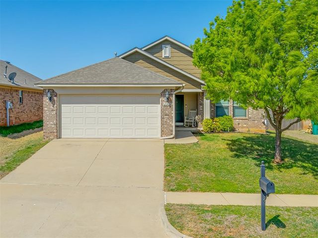 2905 Fawn Lily Street, Oklahoma City, OK 73128