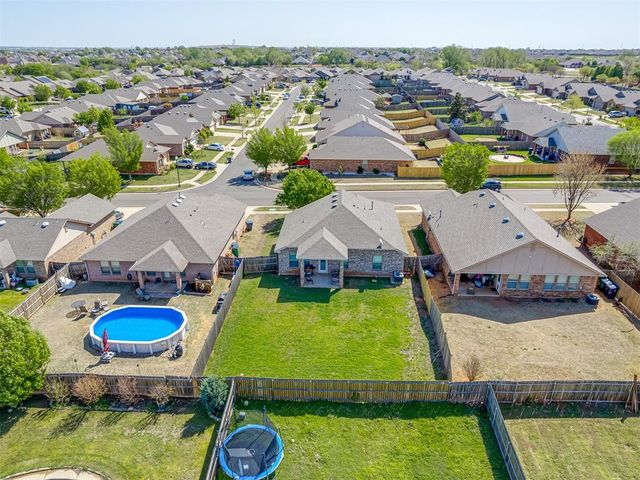 2905 Fawn Lily Street, Oklahoma City, OK 73128