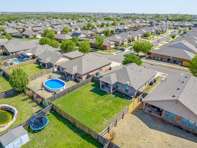 2905 Fawn Lily Street, Oklahoma City, OK 73128