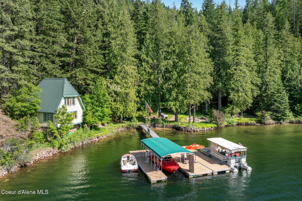 15144 S SPIRIT LAKE SHR, Spirit Lake, ID 83869