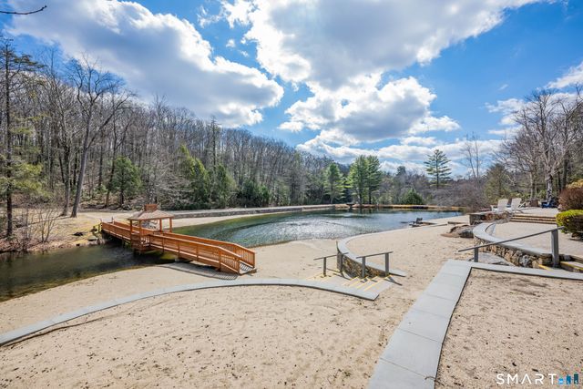 332 Ledge Drive 332, Torrington, CT 06790