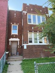 6838 S King Drive, Chicago, IL 60637