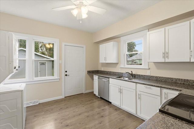 2017 6TH Avenue, Council Bluffs, IA 51501