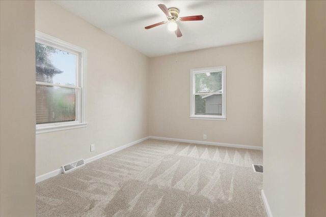 2017 6TH Avenue, Council Bluffs, IA 51501