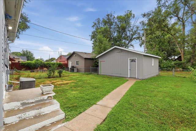 2017 6TH Avenue, Council Bluffs, IA 51501