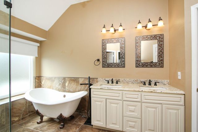 6102 Fox Wind Court, Houston, TX 77041