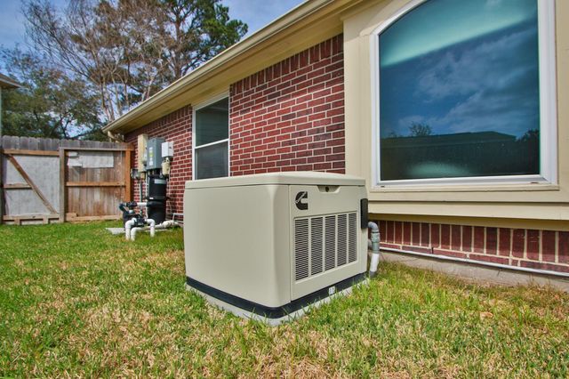 6102 Fox Wind Court, Houston, TX 77041