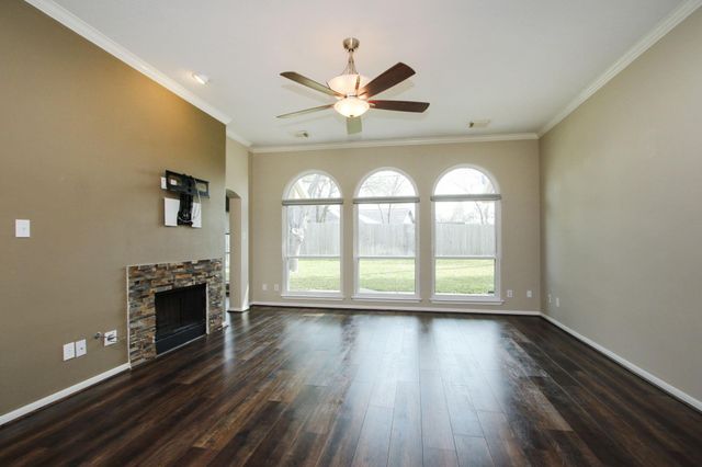 6102 Fox Wind Court, Houston, TX 77041