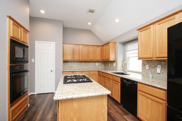 6102 Fox Wind Court, Houston, TX 77041