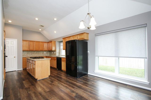 6102 Fox Wind Court, Houston, TX 77041