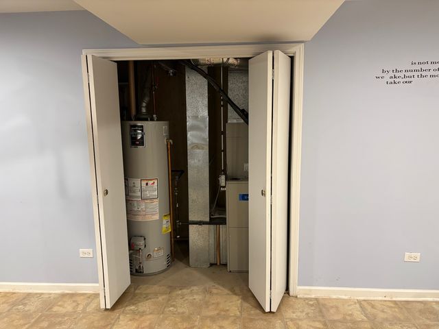 2550 W 112th Street 12L, Chicago, IL 60655