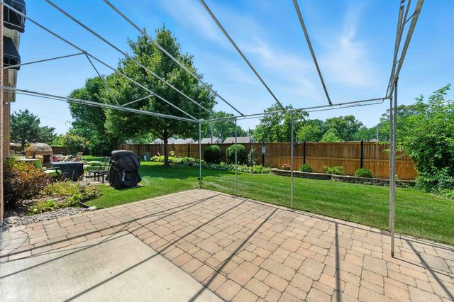 2550 W 112th Street 12L, Chicago, IL 60655