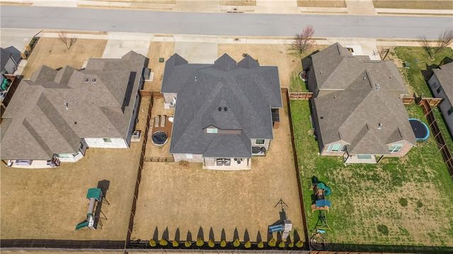 120 Bequette Lane, Centerton, AR 72719