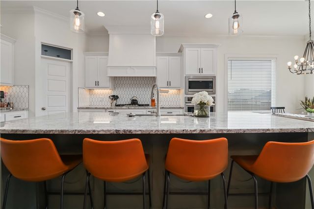 120 Bequette Lane, Centerton, AR 72719