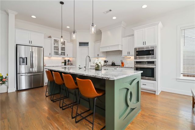 120 Bequette Lane, Centerton, AR 72719