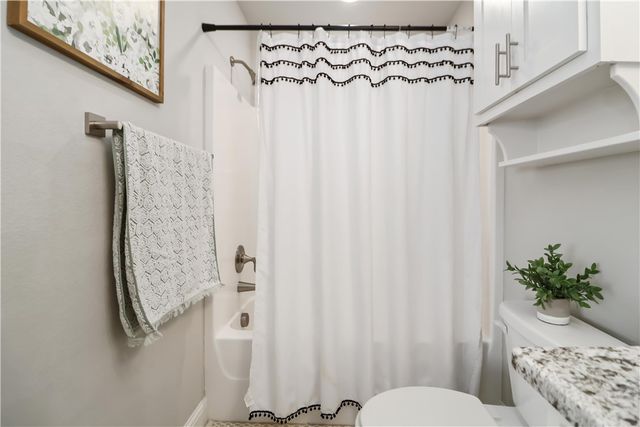 120 Bequette Lane, Centerton, AR 72719