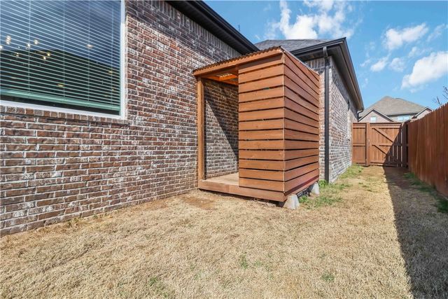 120 Bequette Lane, Centerton, AR 72719