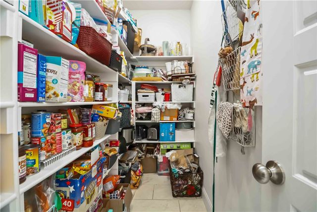 120 Bequette Lane, Centerton, AR 72719