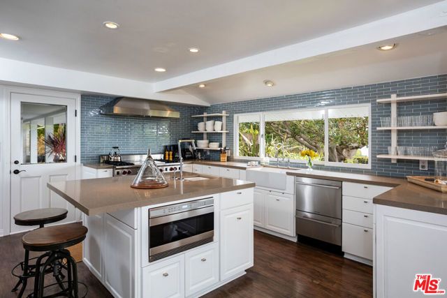 29225 Cliffside Drive, Malibu, CA 90265