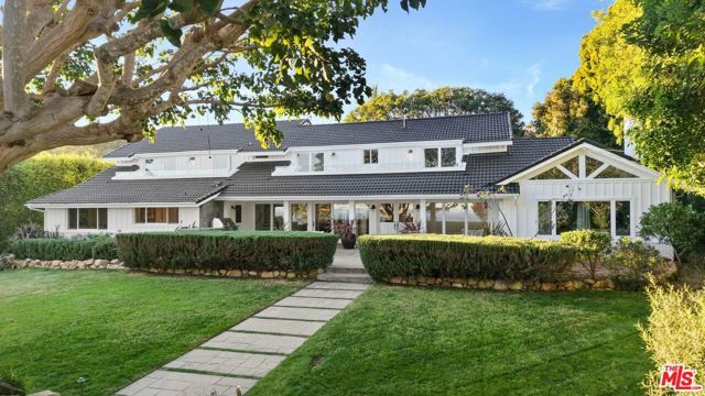 29225 Cliffside Drive, Malibu, CA 90265