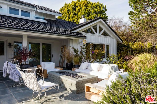 29225 Cliffside Drive, Malibu, CA 90265