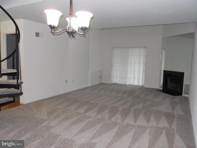 208 VALLEY LN, Chesterbrook, PA 19087