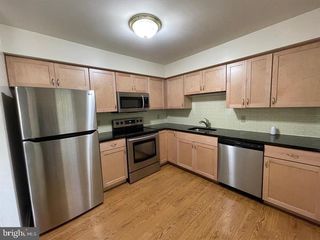 208 VALLEY LN, Chesterbrook, PA 19087