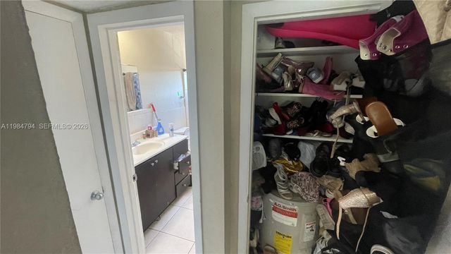 13700 NE 6th Ave 305, North Miami, FL 33161