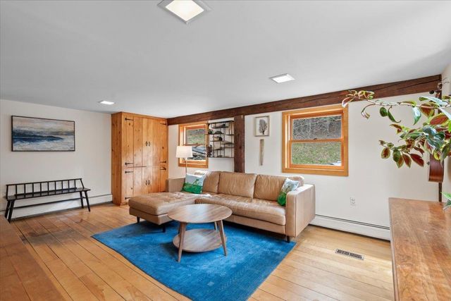 278 Spring Road, Tunbridge, VT 05077