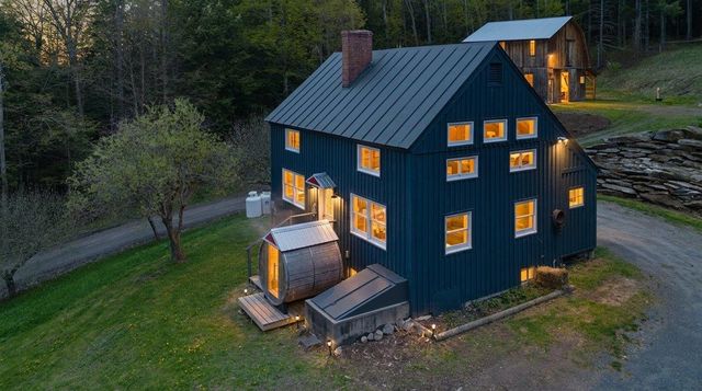 278 Spring Road, Tunbridge, VT 05077