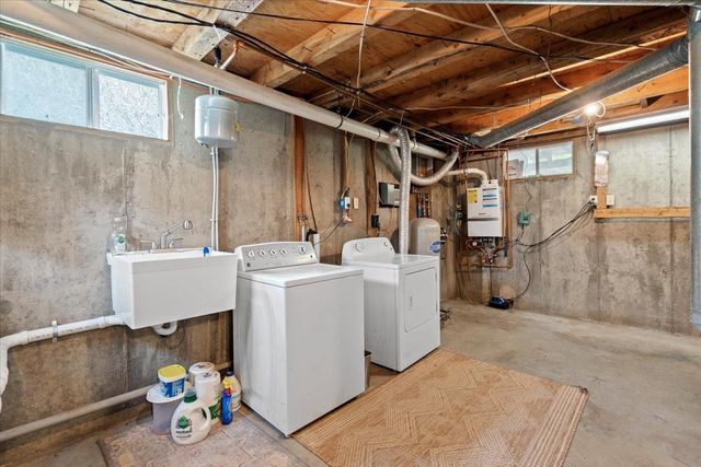 278 Spring Road, Tunbridge, VT 05077