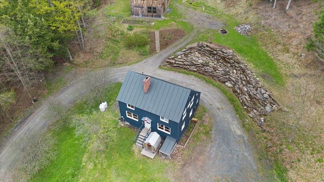 278 Spring Road, Tunbridge, VT 05077