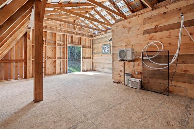 278 Spring Road, Tunbridge, VT 05077