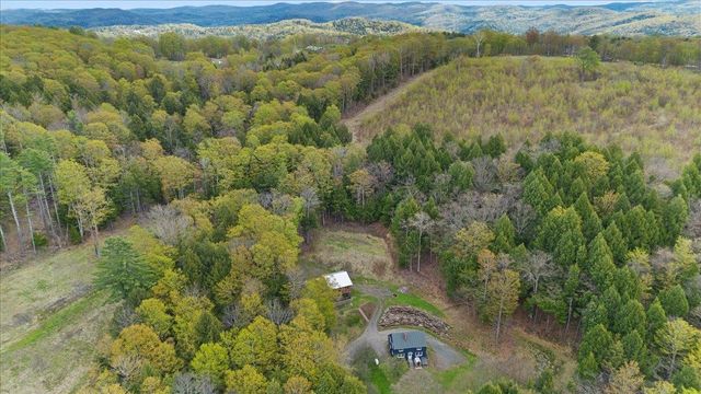278 Spring Road, Tunbridge, VT 05077