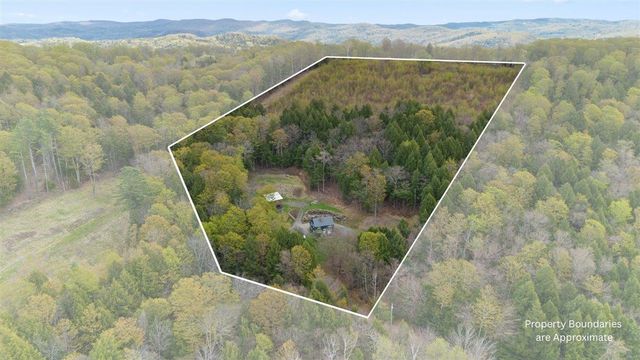 278 Spring Road, Tunbridge, VT 05077