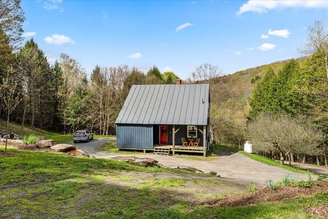 278 Spring Road, Tunbridge, VT 05077