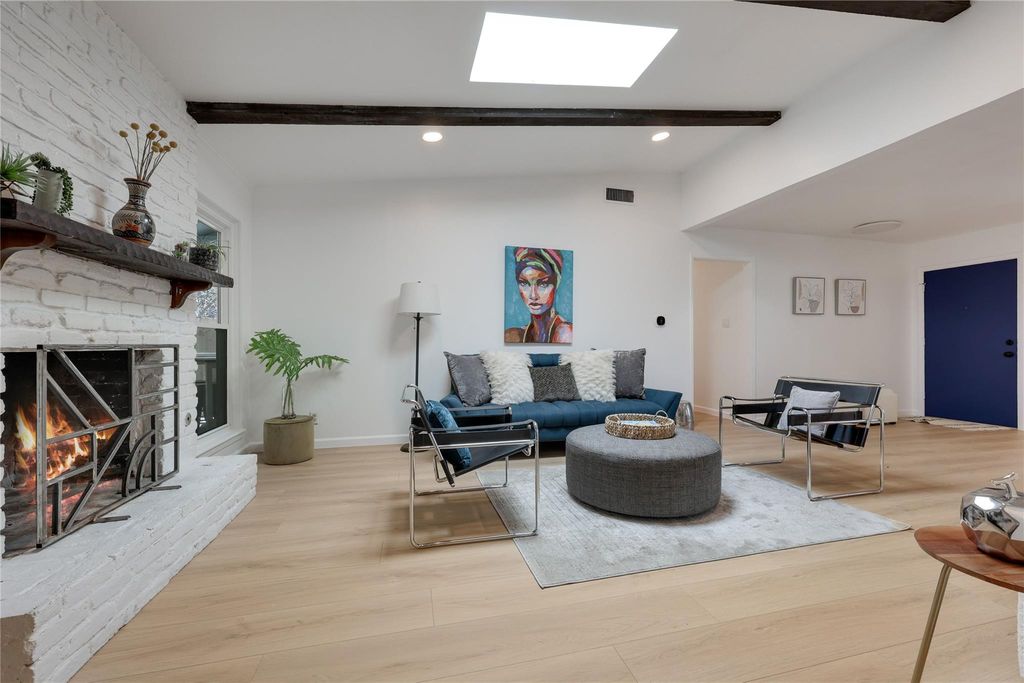 9811 Marlborough DR, Austin, TX 78753