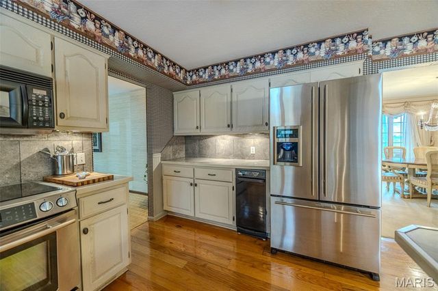 21355A Ember Road, Lebanon, MO 65536