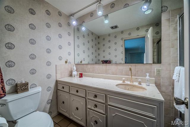 21355A Ember Road, Lebanon, MO 65536