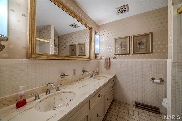 21355A Ember Road, Lebanon, MO 65536