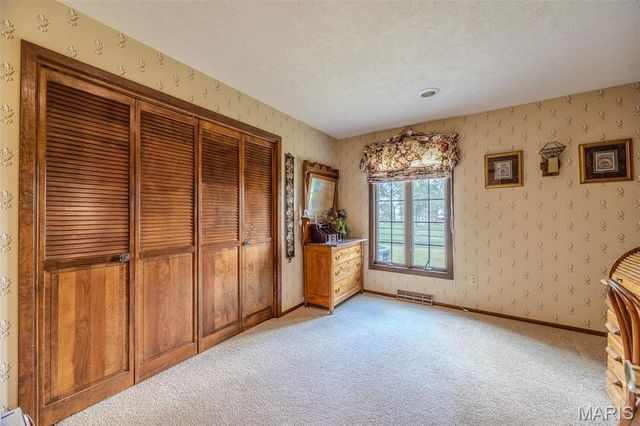 21355A Ember Road, Lebanon, MO 65536