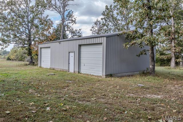 21355A Ember Road, Lebanon, MO 65536