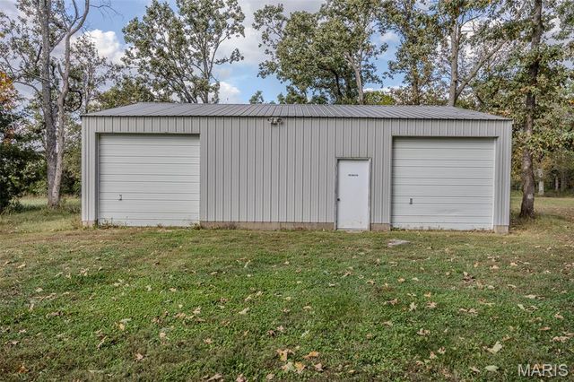 21355A Ember Road, Lebanon, MO 65536