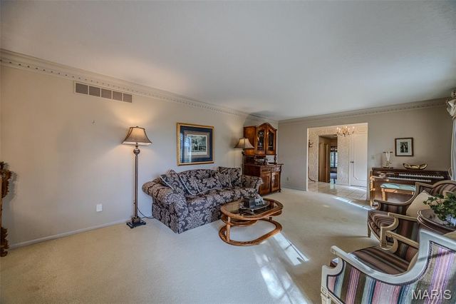 21355A Ember Road, Lebanon, MO 65536